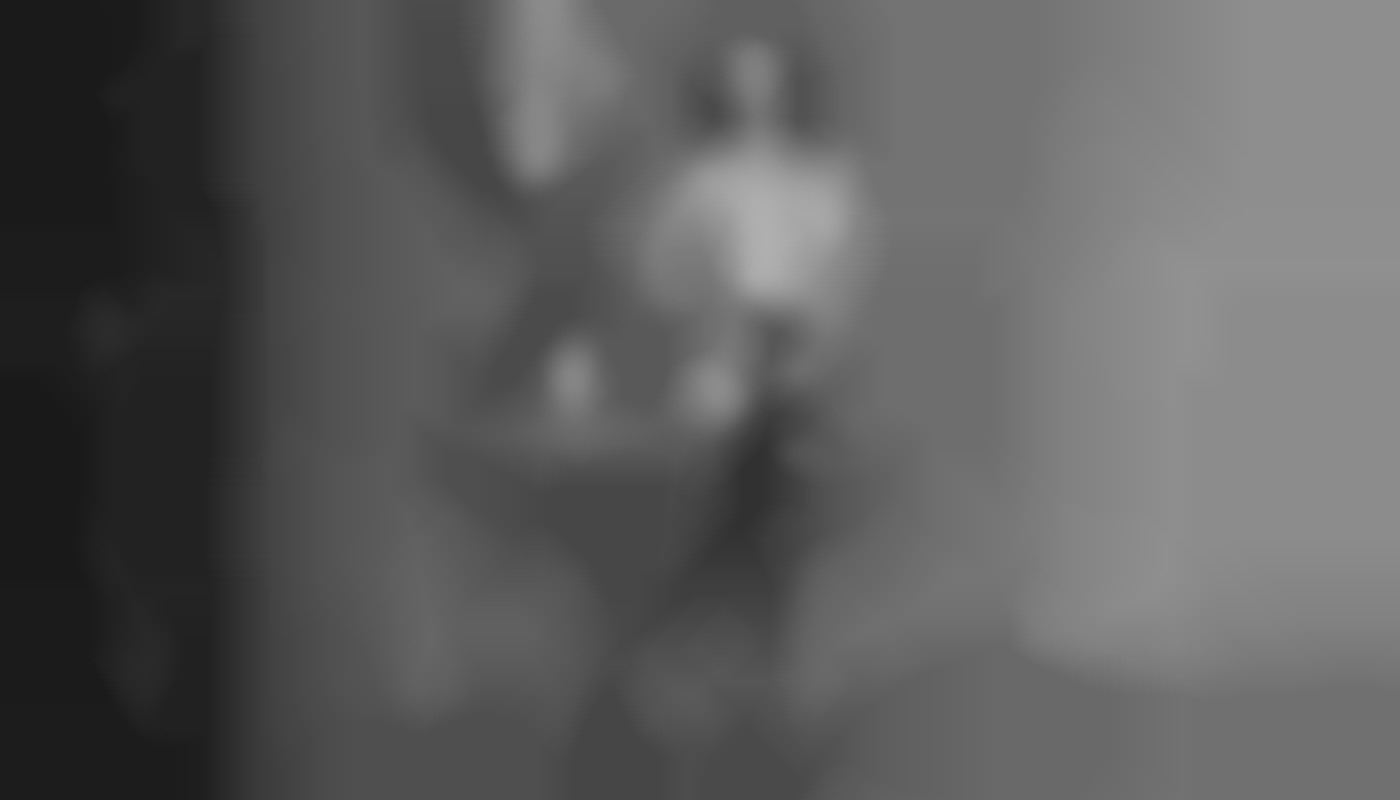 Explorer l'art du charme après 60 ans : Techniques et astuces